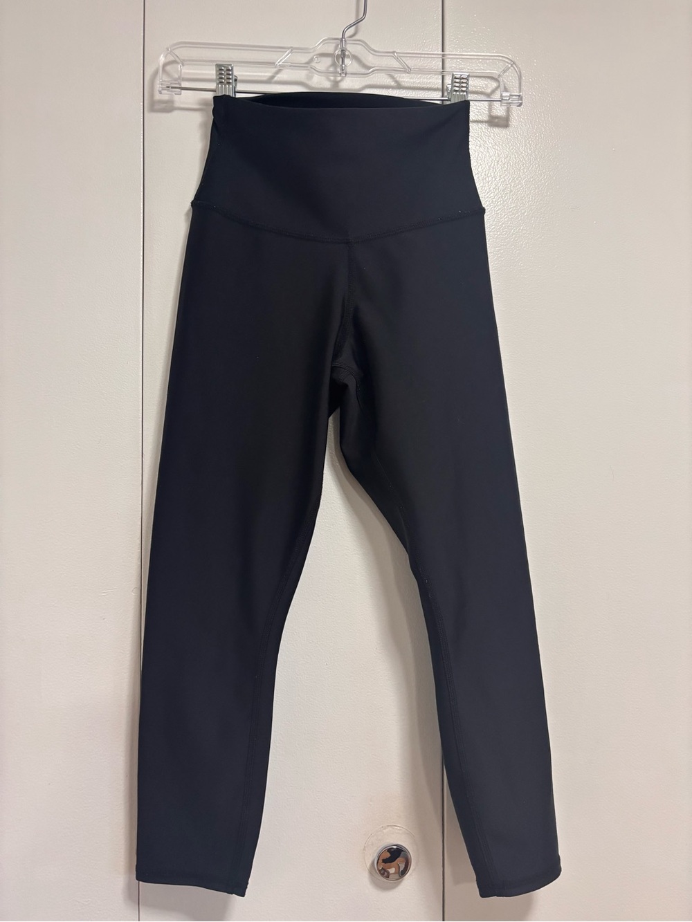 Alo airbrush high rise capri black leggings